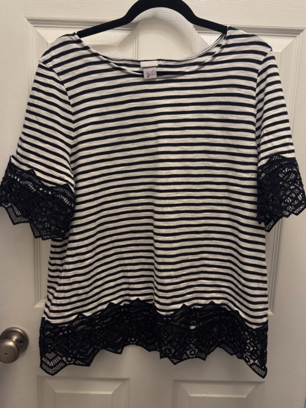 Chico's Striped Lace Trim Top Navy White Cotton Modal Knit Blouse Size 3 (XL) - Picture 2 of 7